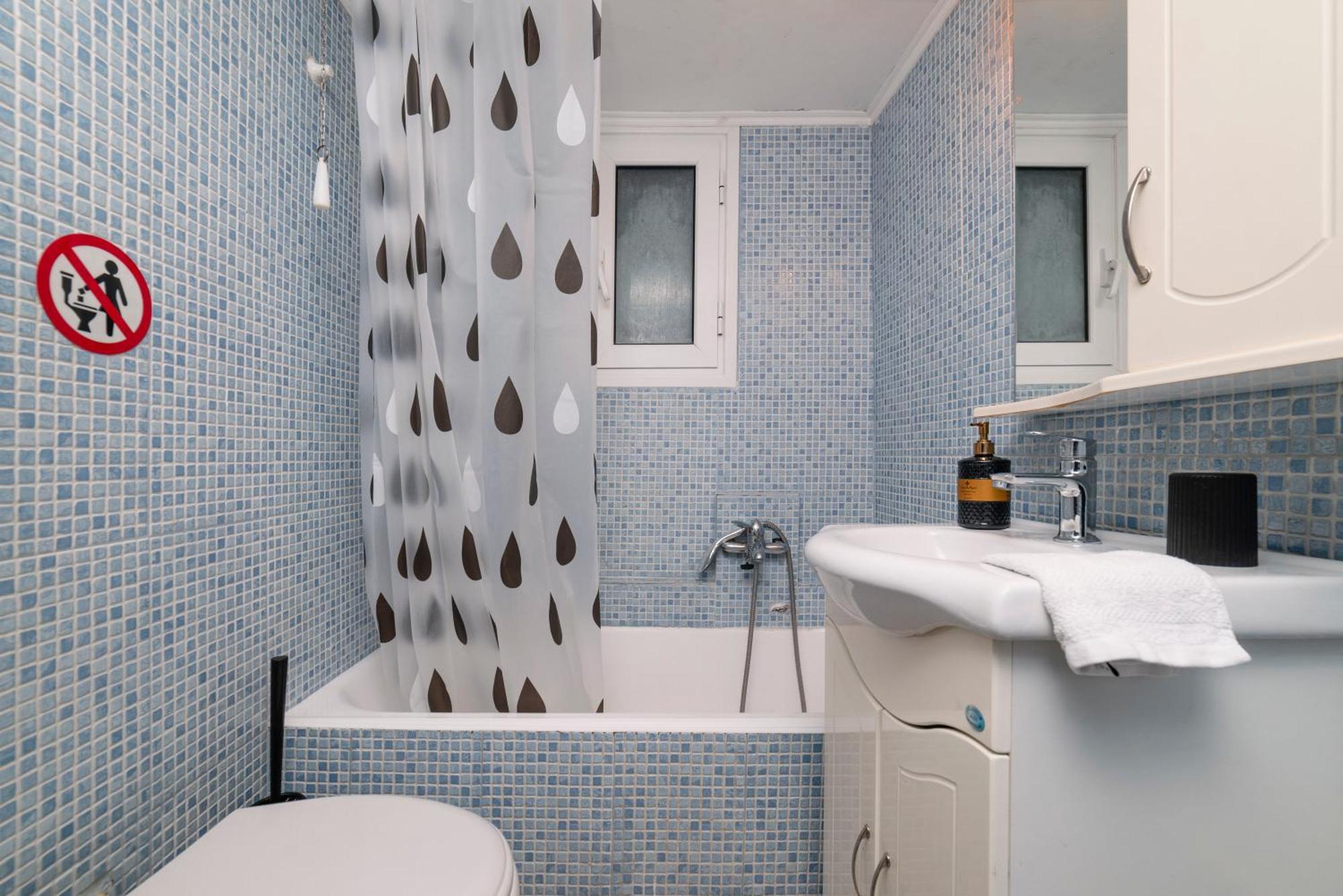 Local Urban Living 2Bd Apartment In Афины Экстерьер фото