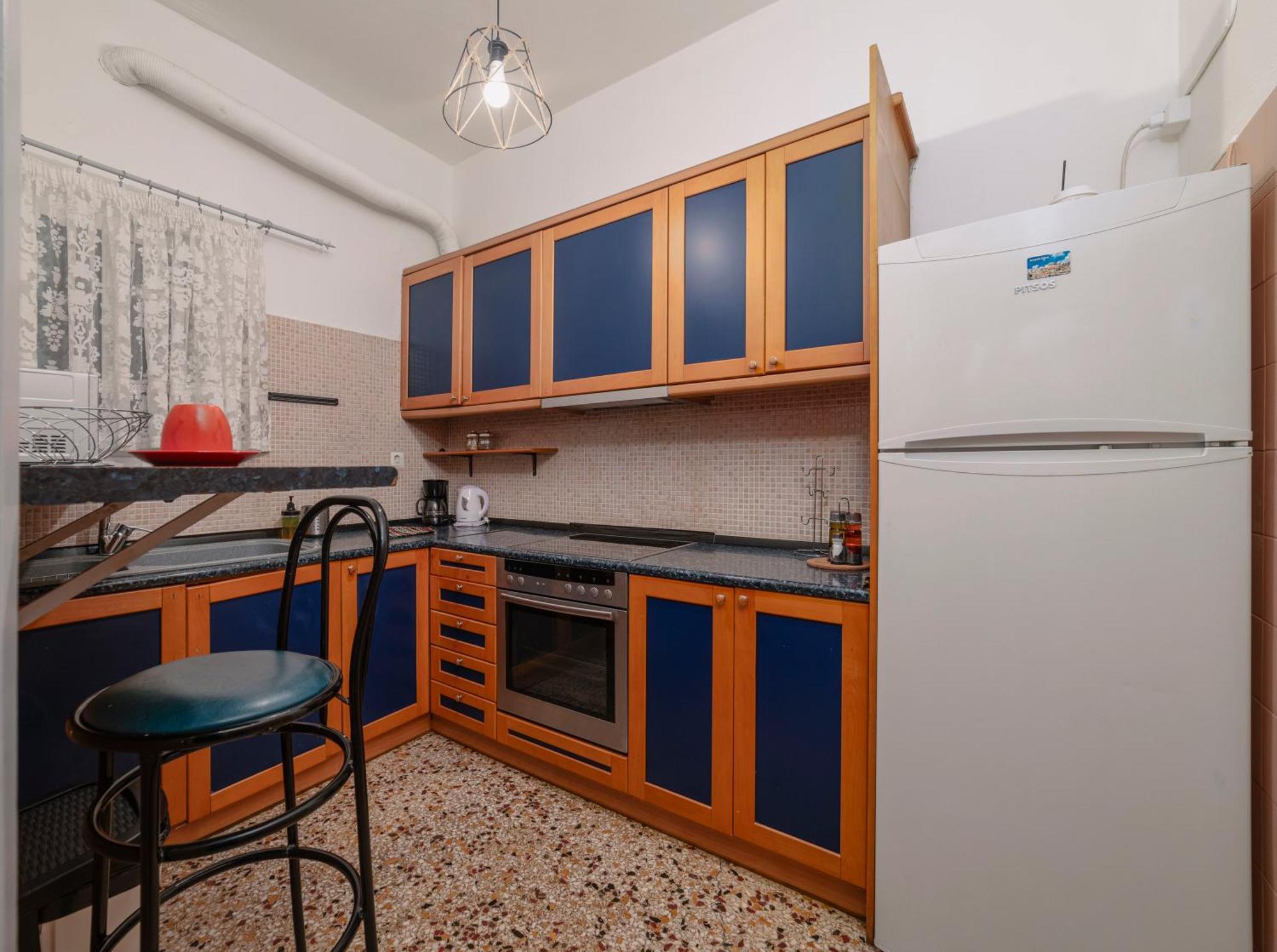 Local Urban Living 2Bd Apartment In Афины Экстерьер фото
