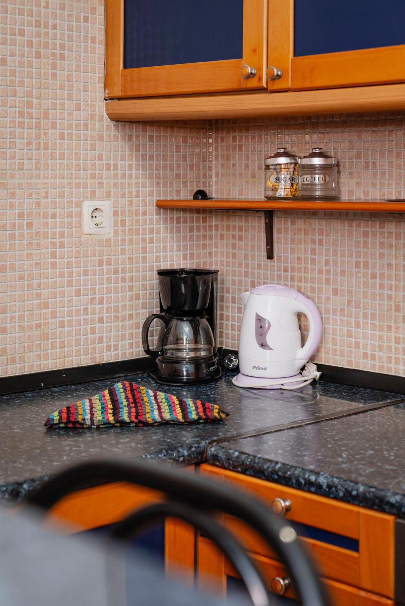 Local Urban Living 2Bd Apartment In Афины Экстерьер фото